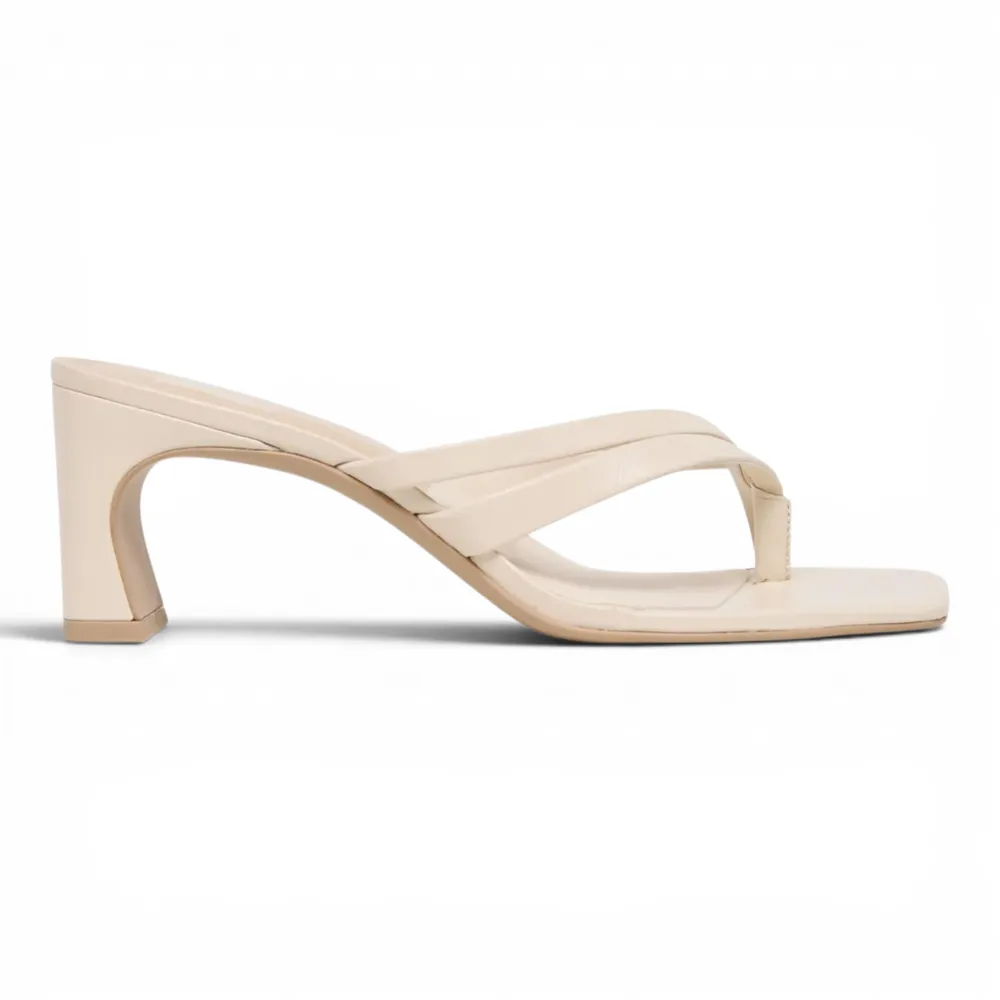 Dolce Vita Gessie Thong Heeled Sandal