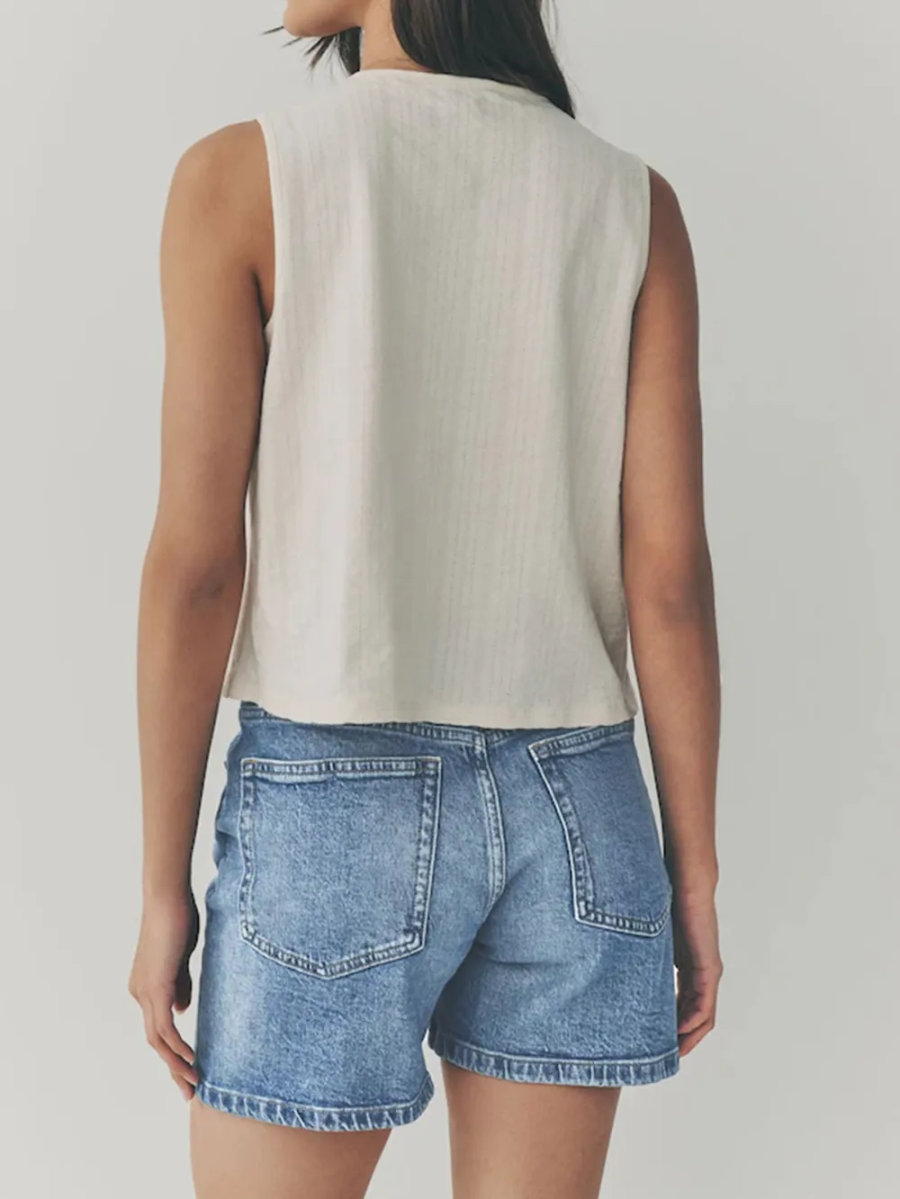 Classic Retro Slim-Fit Denim Shorts