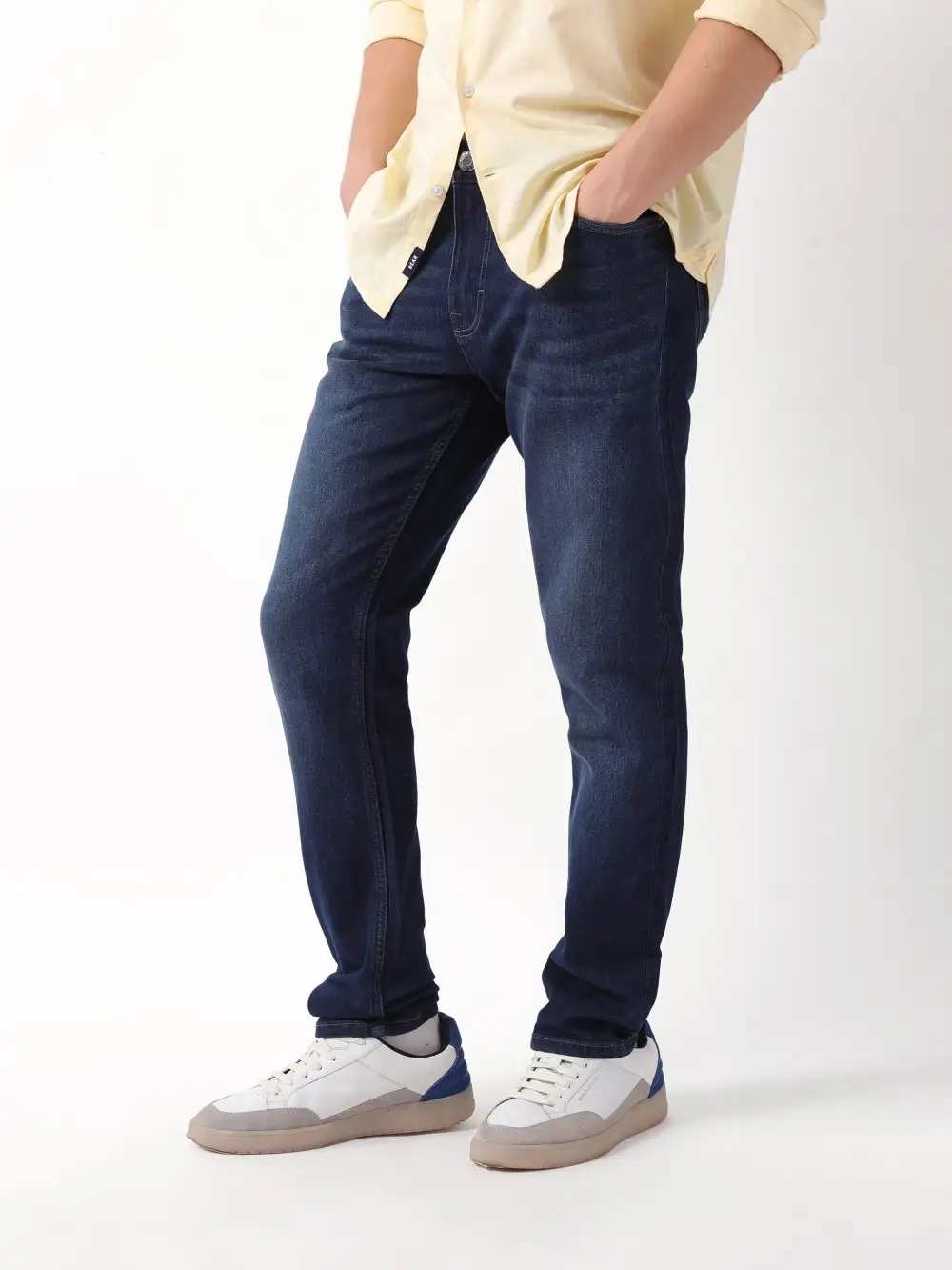 Streamlined Stretch Pocket Cotton Jeans
