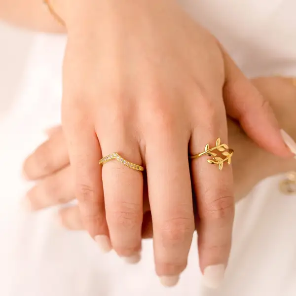 Vine Adjustable Ring