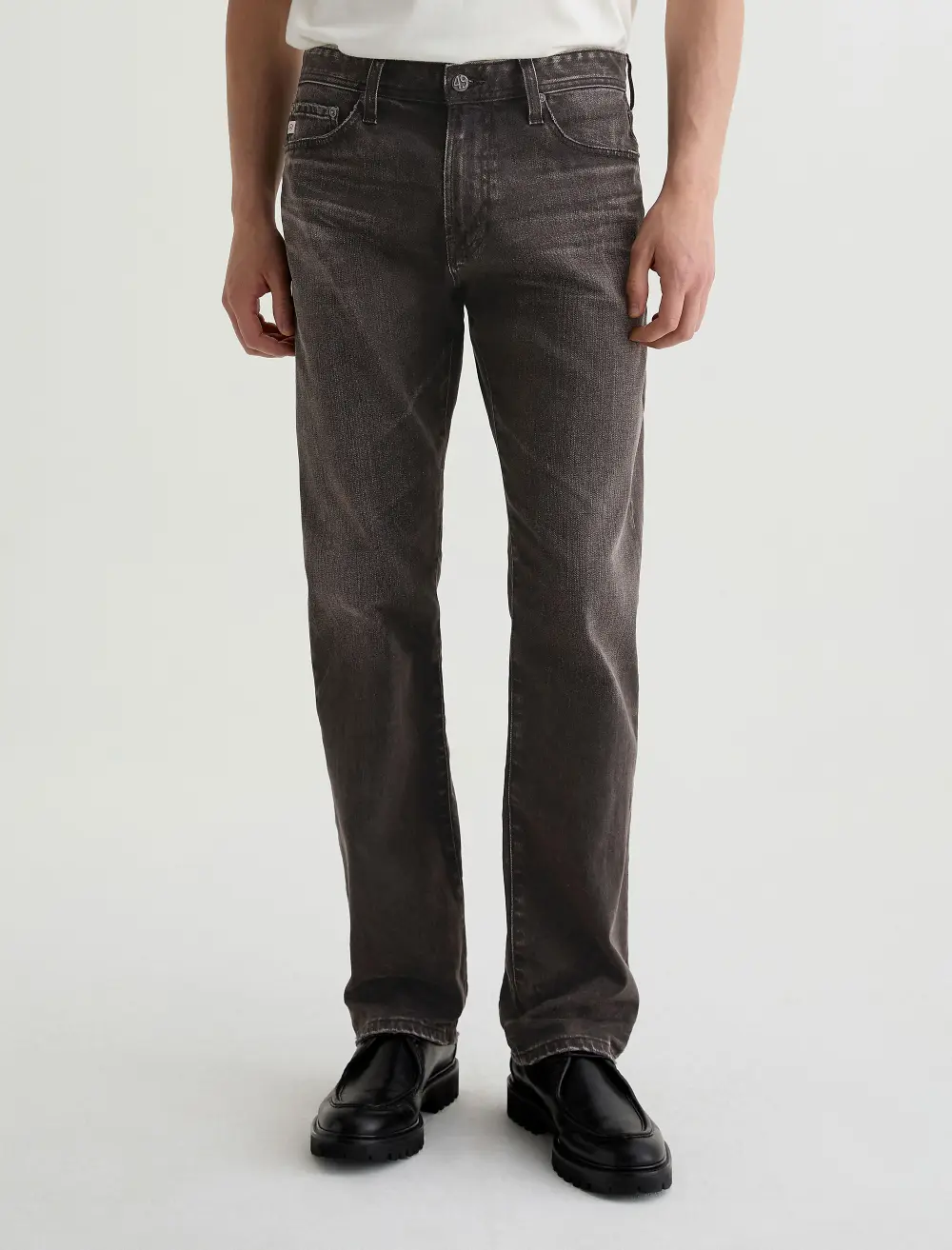 Men's Classic Straight Mid Rise Zip Fly Jeans