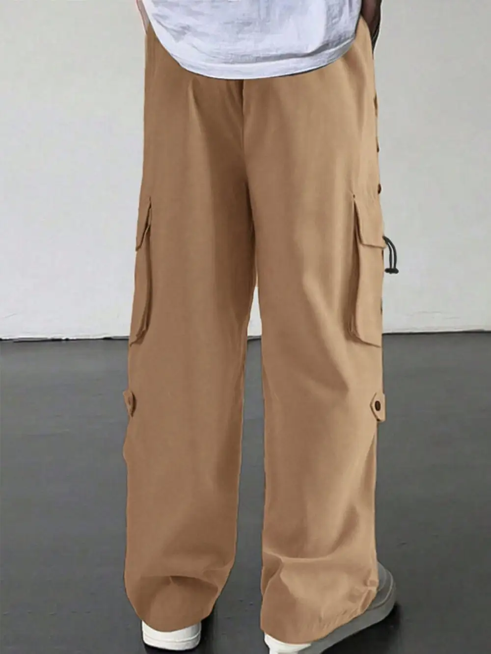 Modern Men's Loose Fit Cargo Pants
