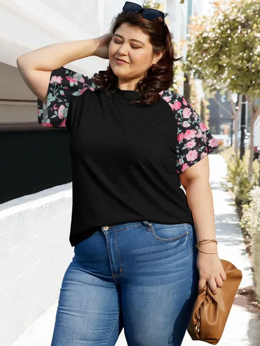 HDLTE Womens Plus Size Tops Floral Bell Sleeves Blouses Summer Crewneck Tunic Loose Casual T Shirts