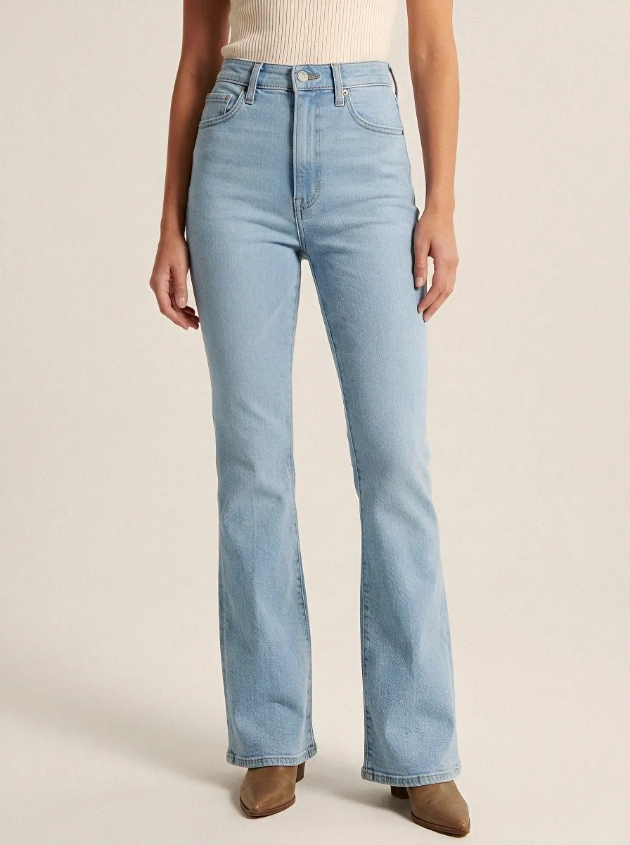 High-Waist Stretch Vintage-Wash Women's High-Waist Stretch Flare Jeans