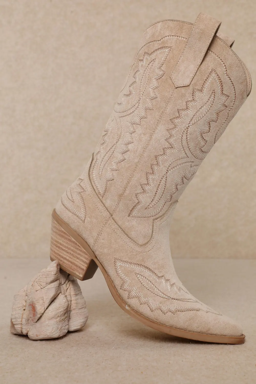 Tessa Mid-calf Western Cowgirl Boot