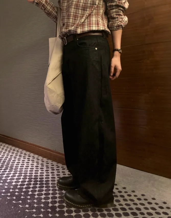 Urban Straight Leg Jeans