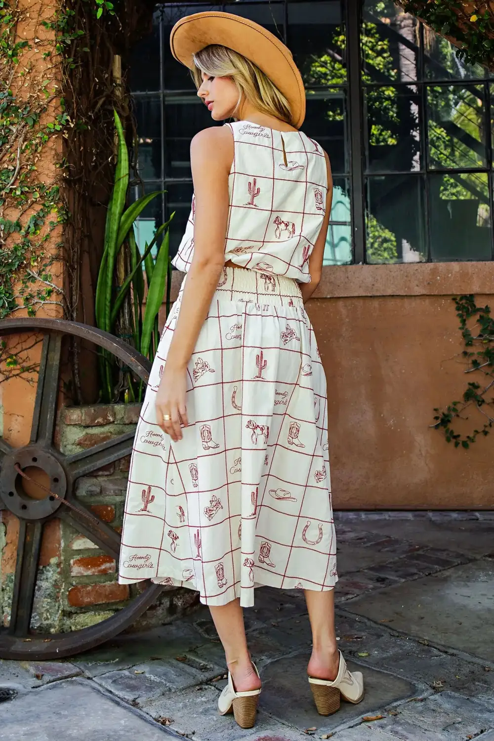 Western Crop Top Sets - Cherry Wood