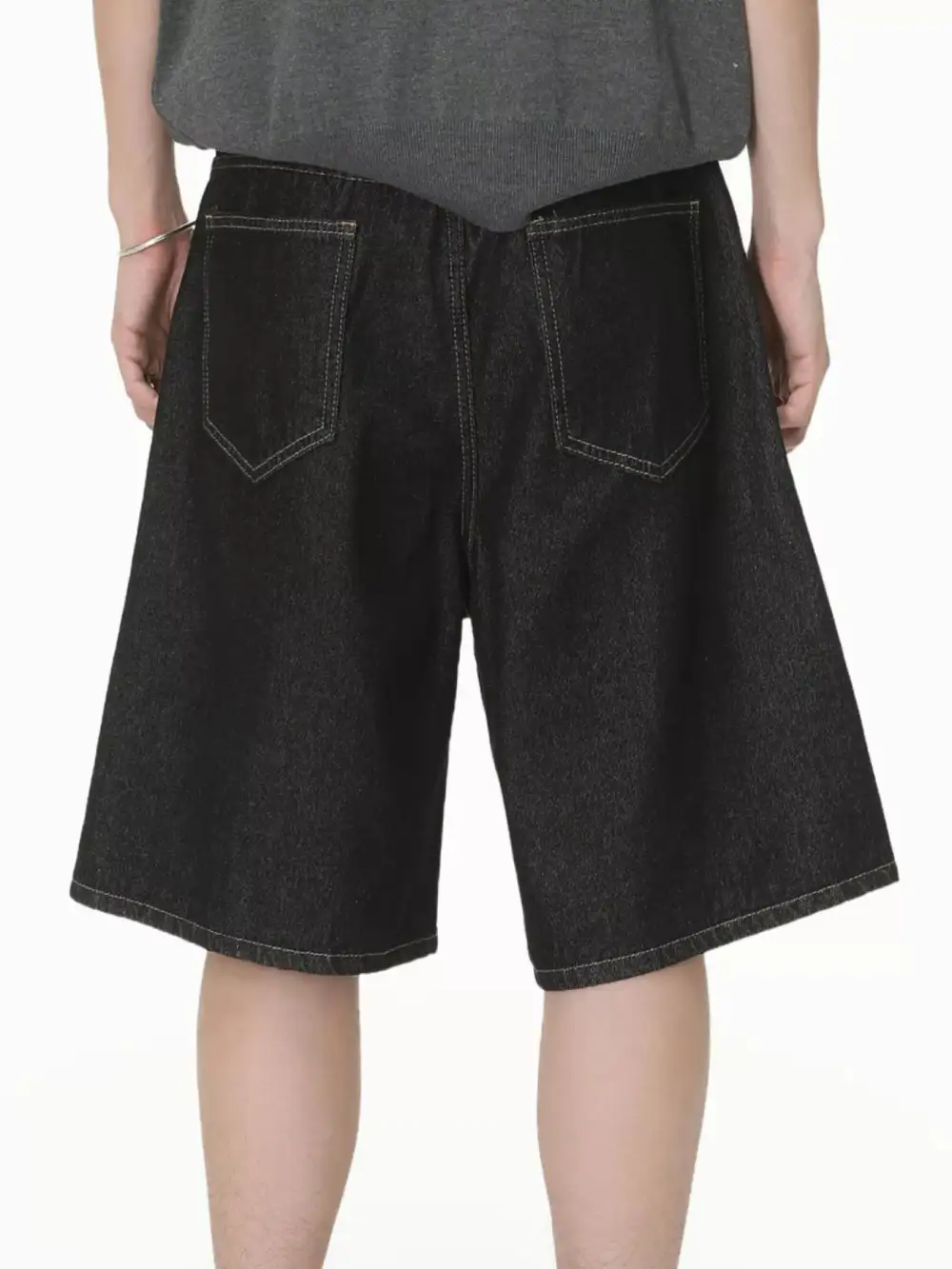Men's Loose Fit Denim Shorts