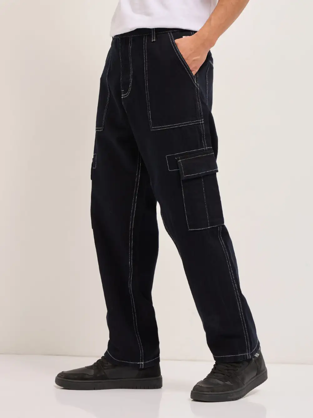 Everyday Baggy Cargo Pocket Jeans