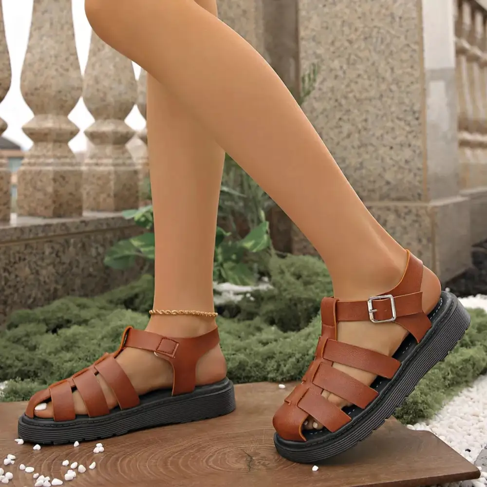 Round Toe Platform Sandals