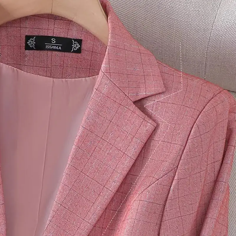  Grid Pattern Blazer Apparel