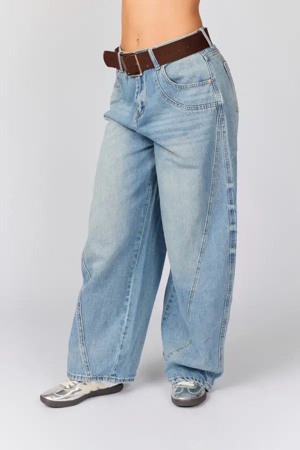 Round Pocket Jeans