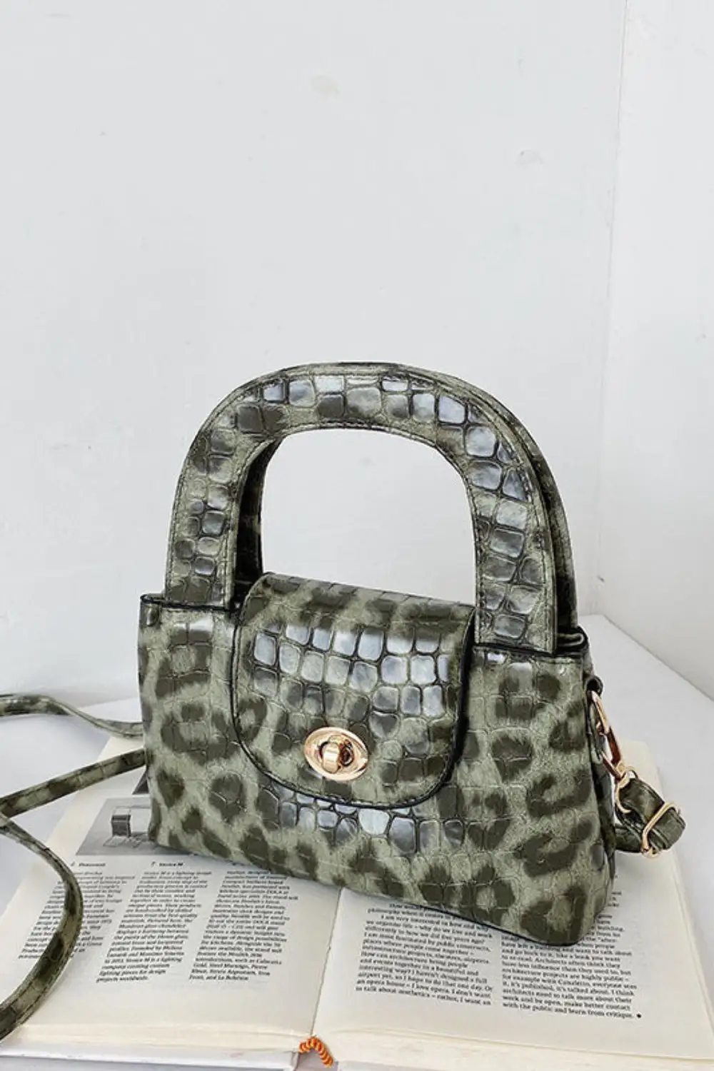 French Korean Trend Shoulder Messenger Bag for Women