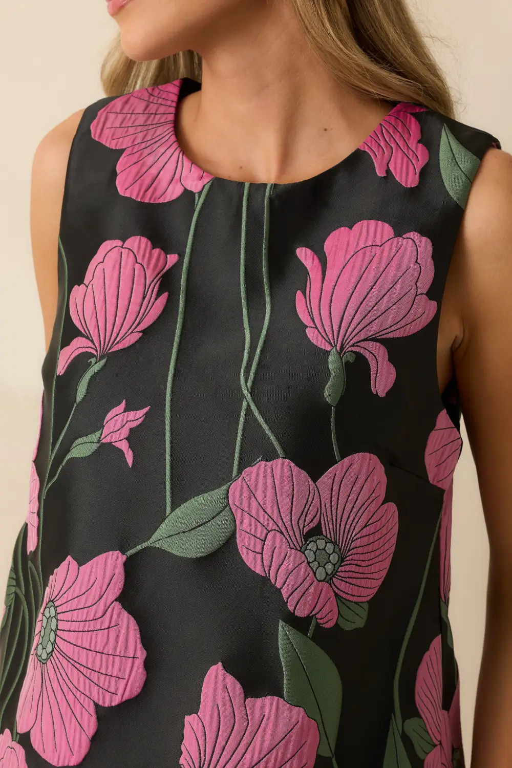 Sleeveless Floral-Jacquard Top