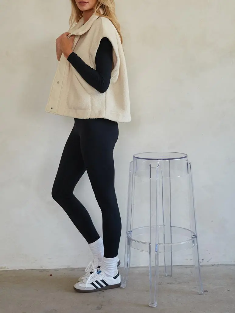 Oversized Fleece Vest