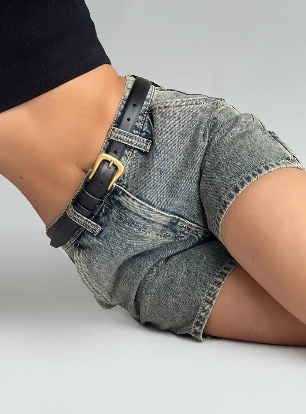 Relaxed Buckle Faux Leather Belt