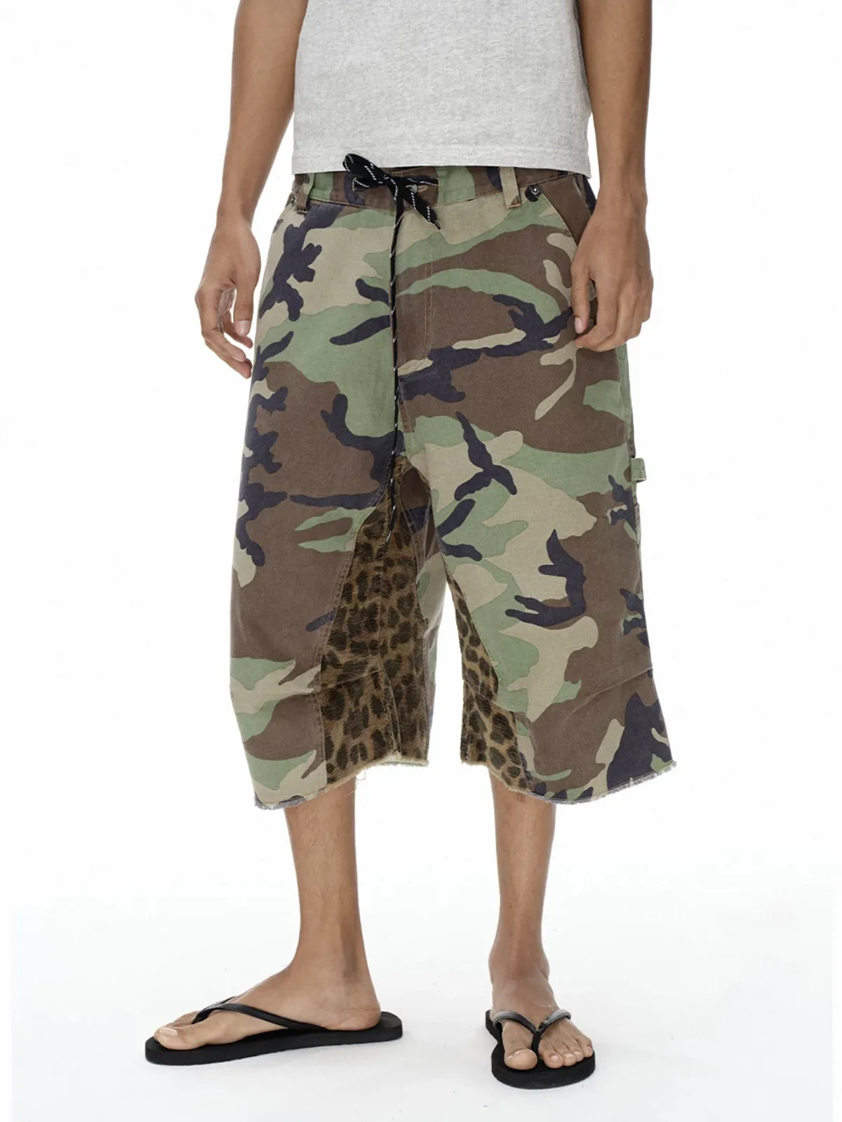 Wide-Leg Camouflage Leopard Jorts