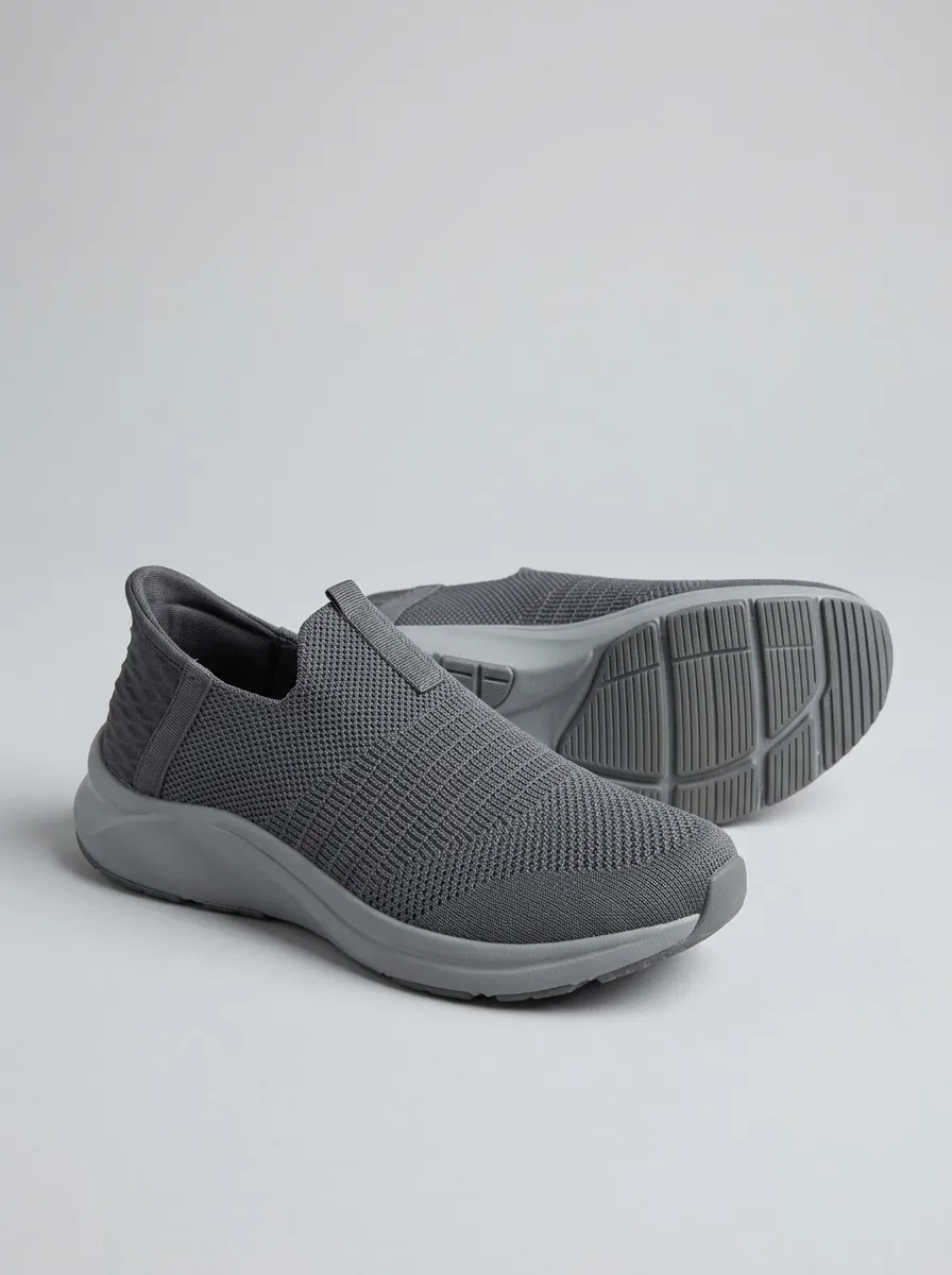 Unisex Casual Daily Wear Knit Slip-On Sneakers