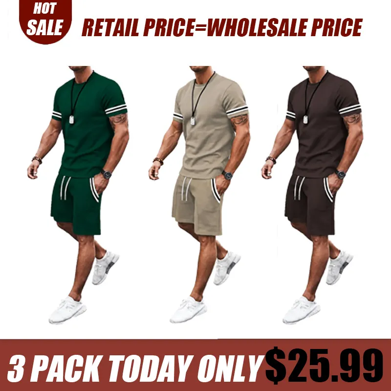 Men's Two-Piece Set: Color-Contrast Trim T-Shirt and Drawstring Shorts