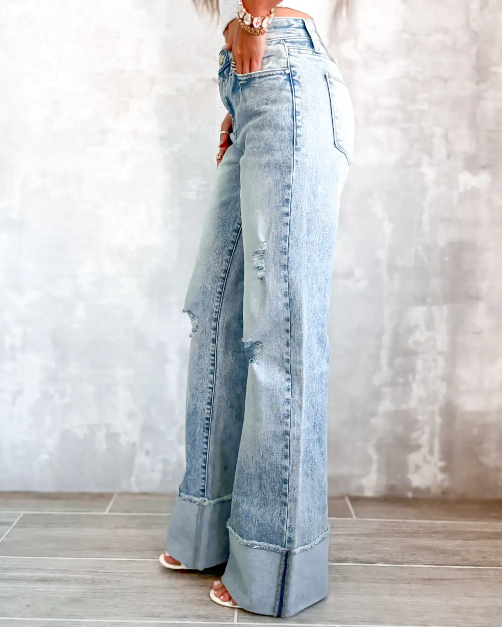 Modern Flared Cuffed Jeans