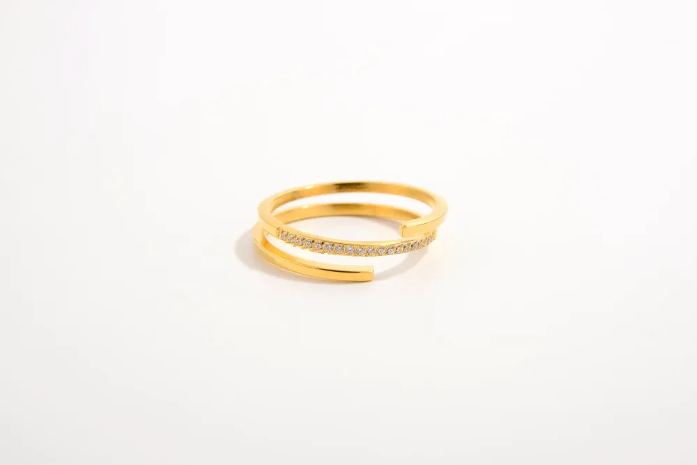 Effortless Minimal Everyday Fashion Ring
