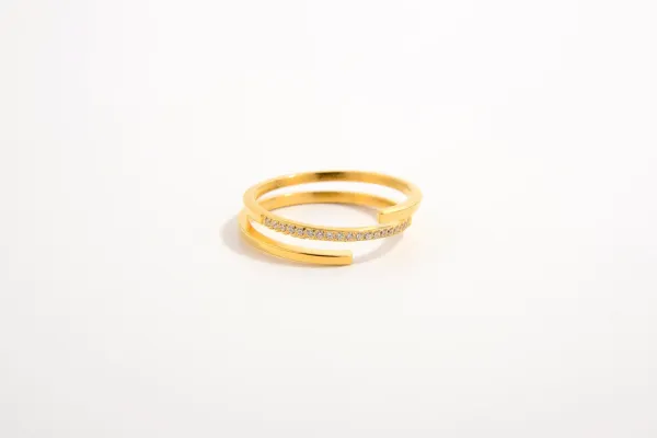 Effortless Minimal Everyday Fashion Ring