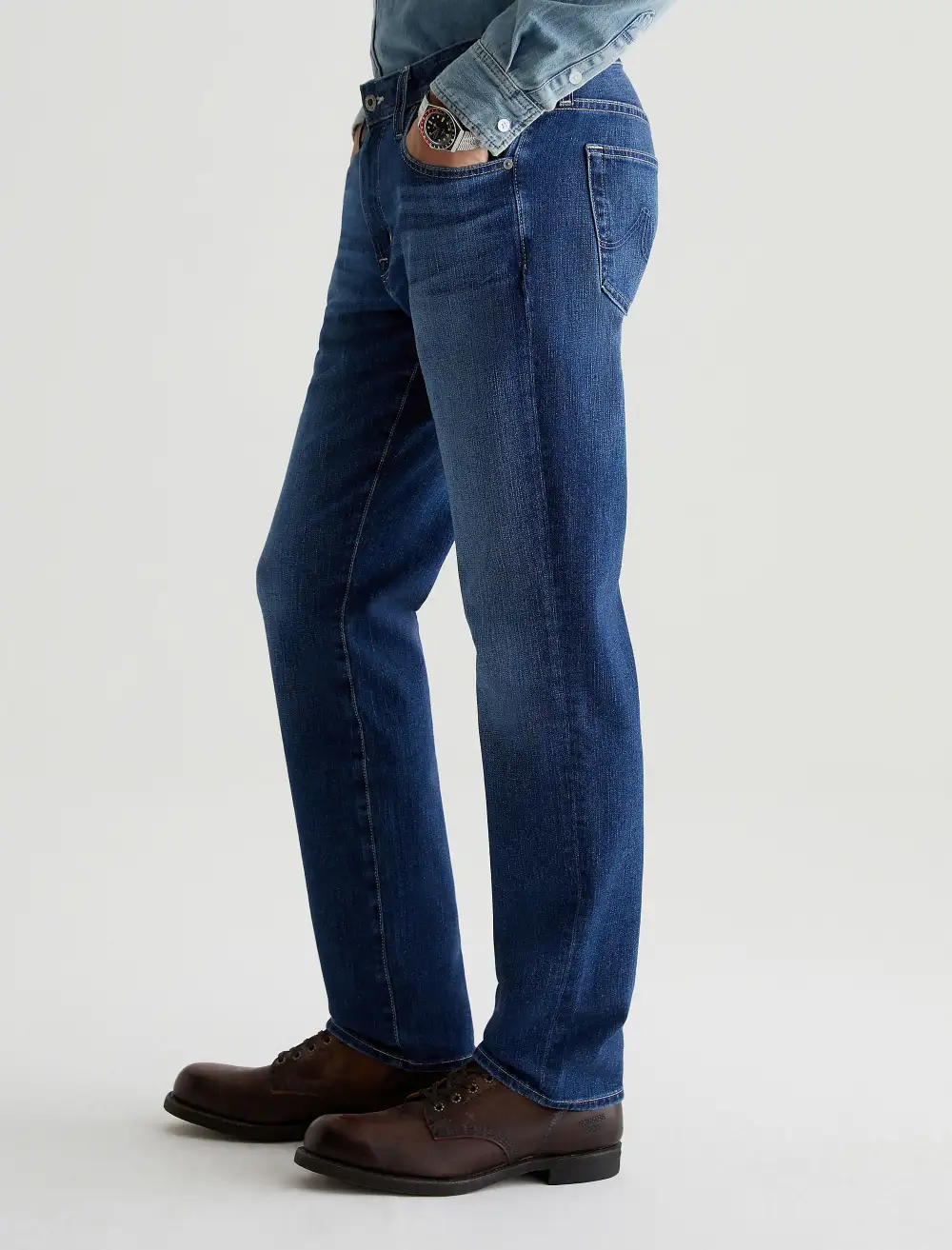 Men's Slim Straight Mid Rise Faded Jeans