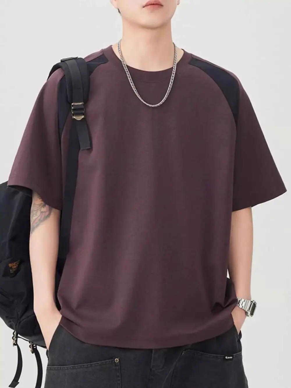 Contrast Round Neck Short Sleeve T-Shirt