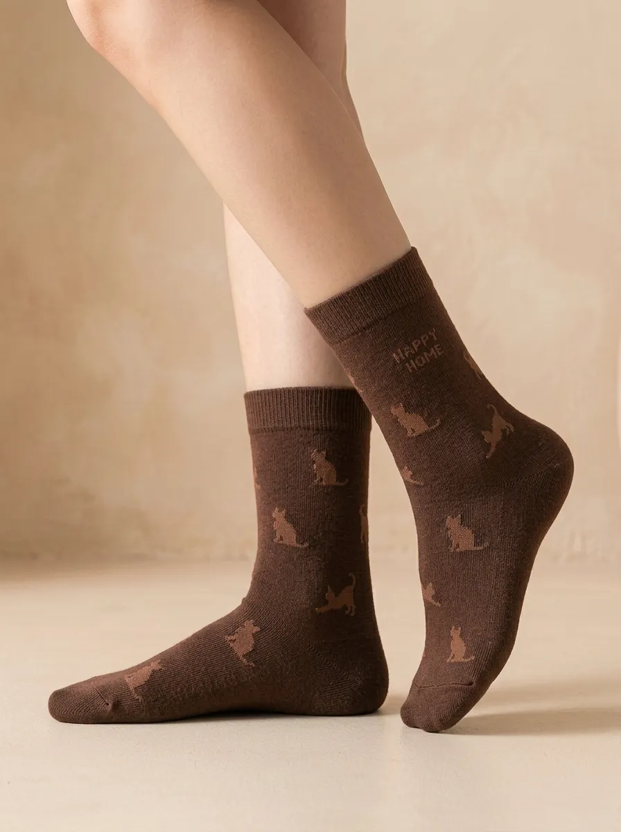 Classic Cat-Motif Casual Socks