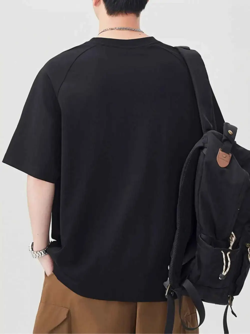 Contrast Round Neck Short Sleeve T-Shirt