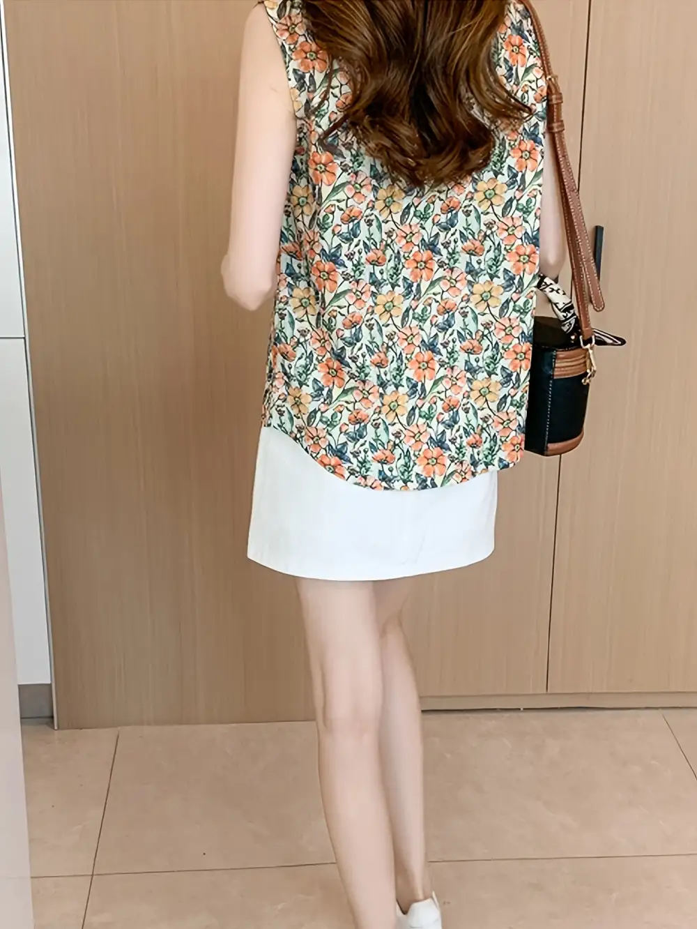 Floral Top With Sleeveless