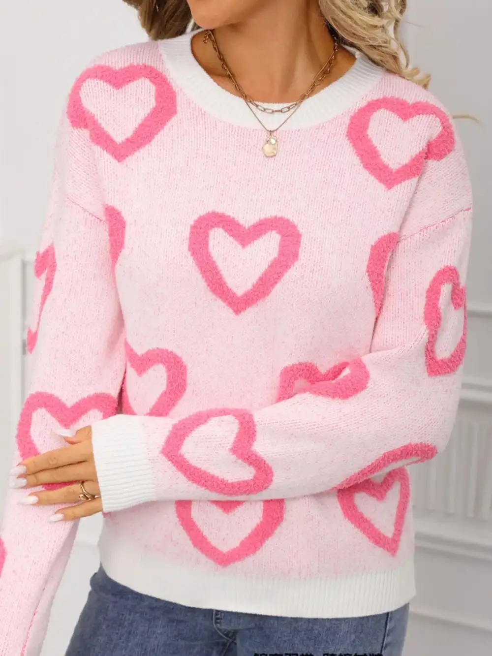 Valentine's Day Heart Pattern Round Neck Sweater