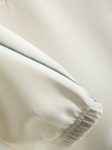 7-15yrs | Active Scuba Hoodie detail 3