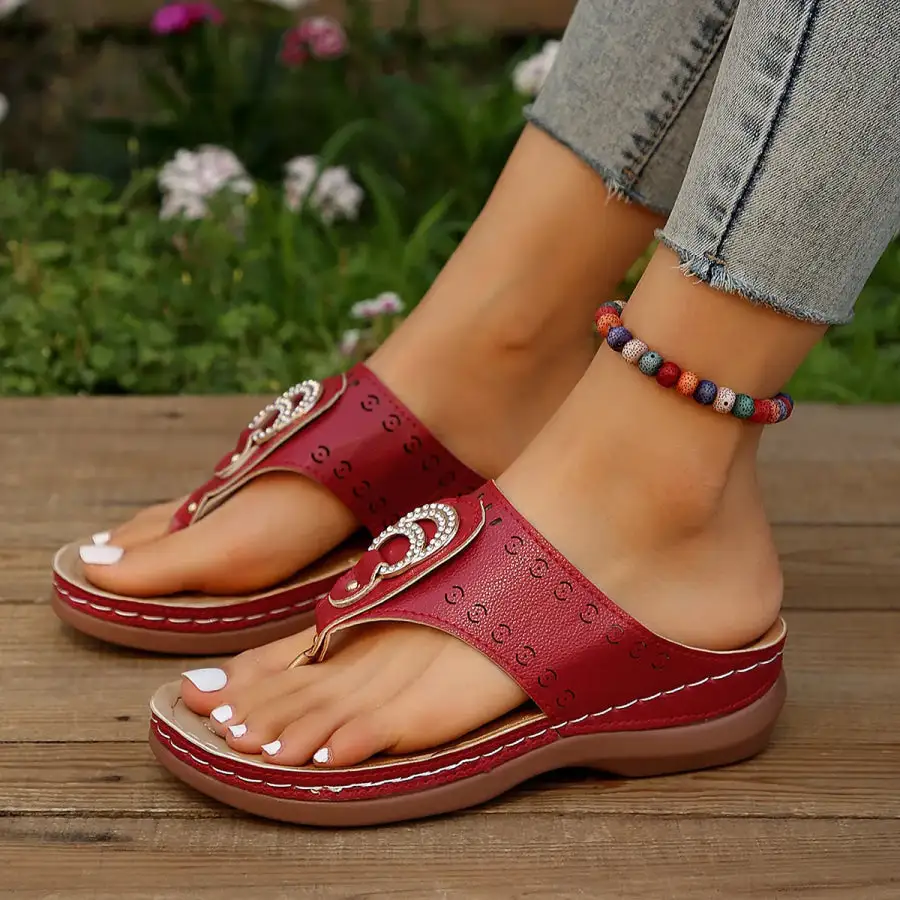 Modern Toe Post Wedge Sandals
