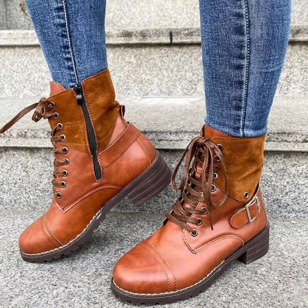 Relaxed Lace Up Block Heels Boots