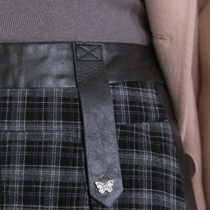 Compact Polished Mini Polyester Skirt
