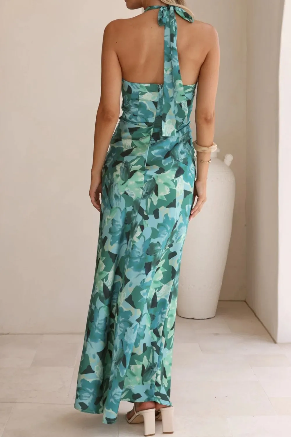 Lightweight Feel Floral Printed Maxi Dress