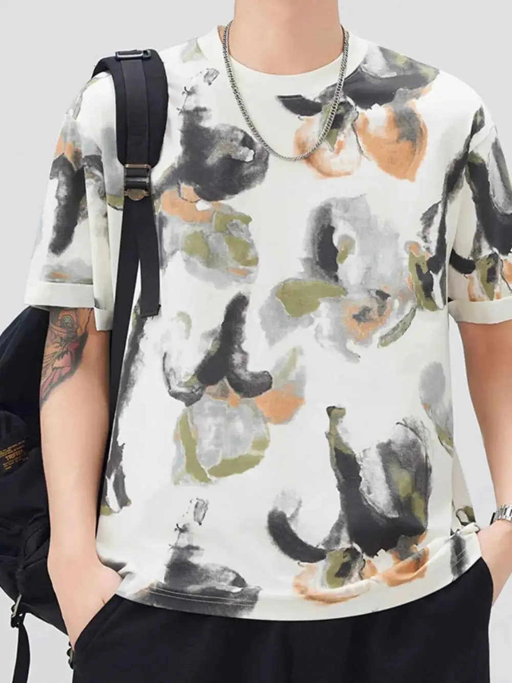 Everyday Contrast Round Neck Short Sleeve T-Shirt