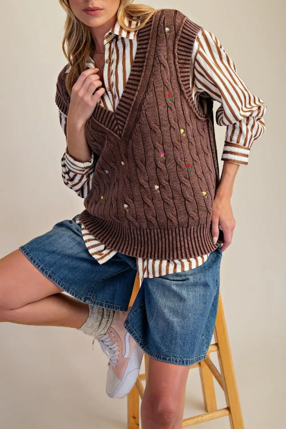 Floral Embroidered Oversized Relaxed Sweater Vest