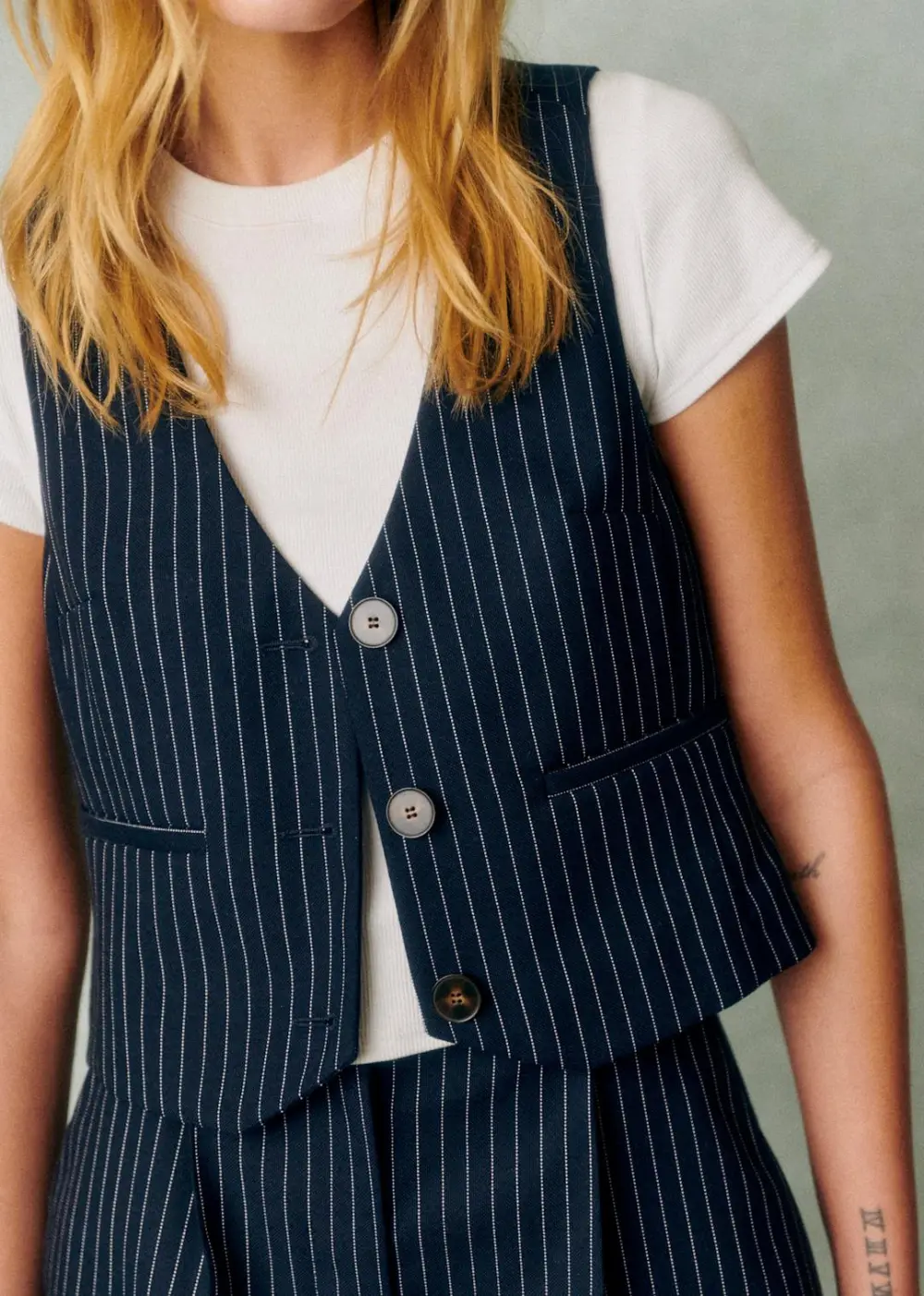 V-Neck Vest Jacket
