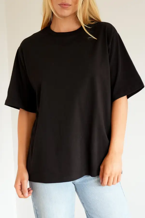 Oversized Boxy Core Casual Tee