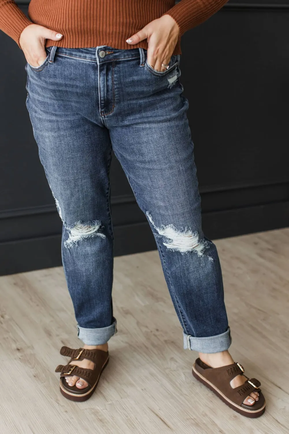 Mid-Rise Boyfriend Distressed Jeans