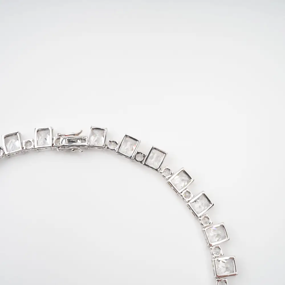 Silver Tone Crystal Embellished Necklace