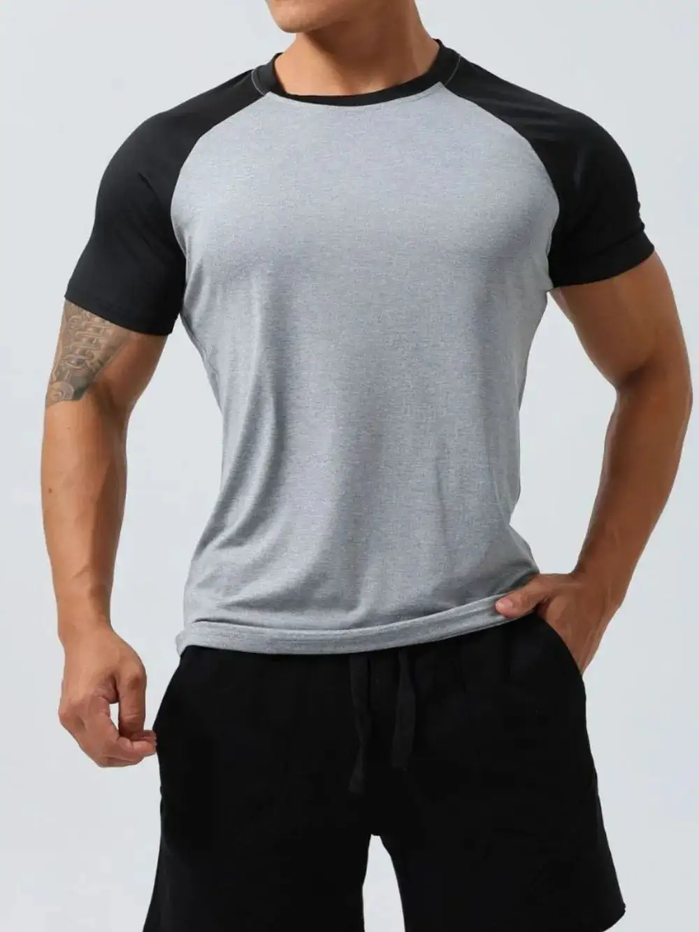 Utility Crew Neck Short Sleeve Tee