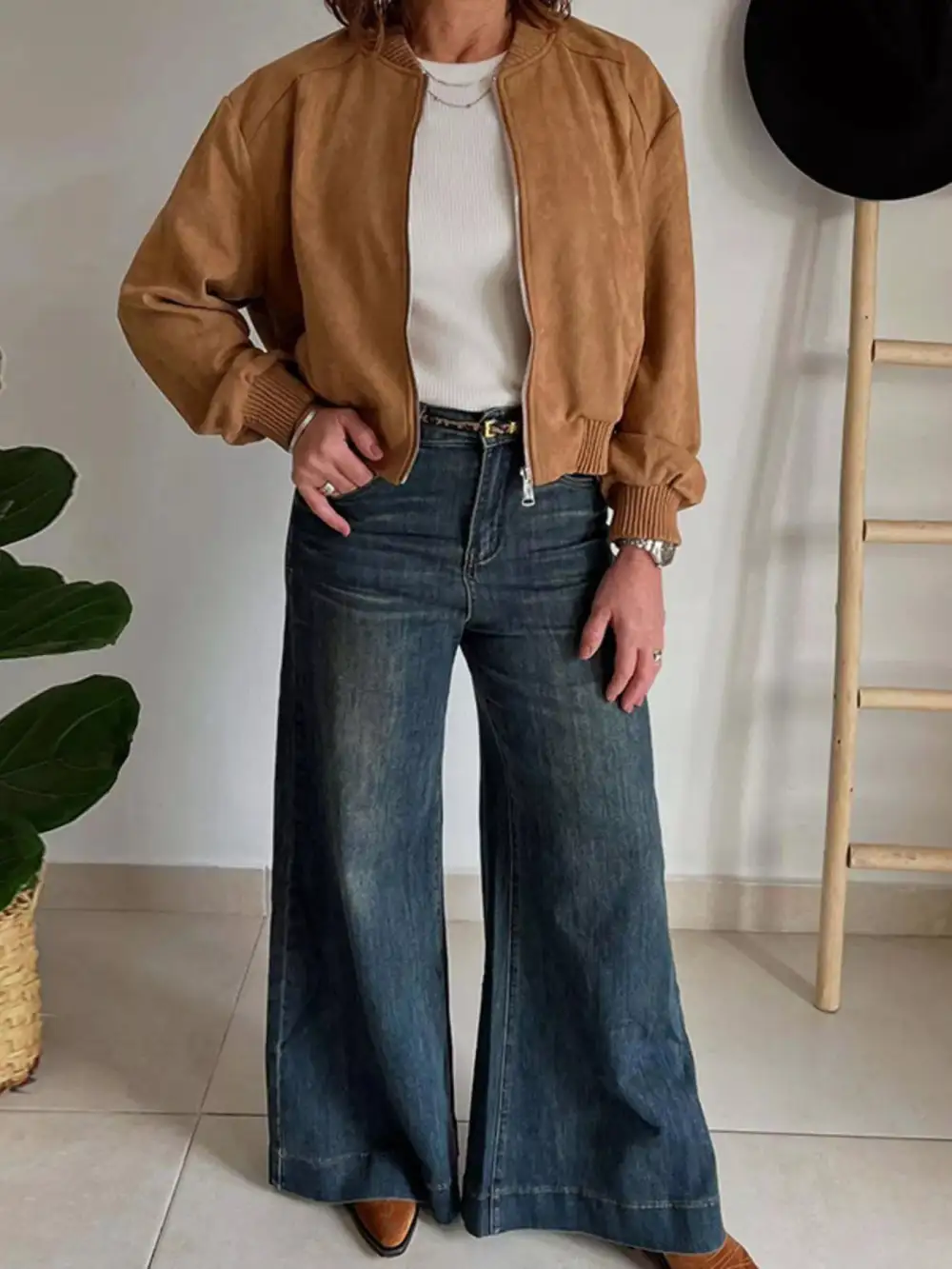 Streamlined Refined Zip-Up Jacket