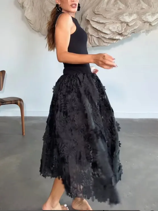 Lace Embroidered Sleeveless Midi Dress