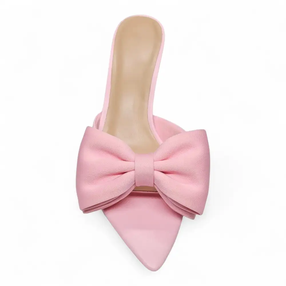 Bermuda Bow Kitten Heel