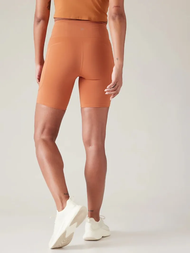 Contoured Biker Shorts For Chic Active Style