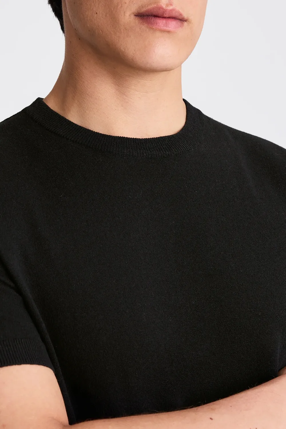Men's Black Linen-Blend T-Shirt