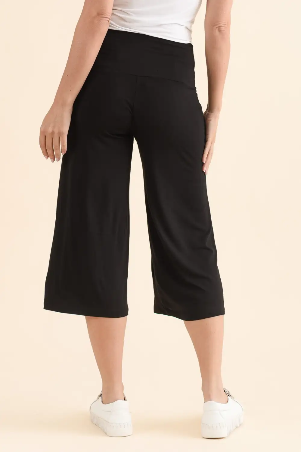 Bamboo Mid Rise Elastic Waist Pants